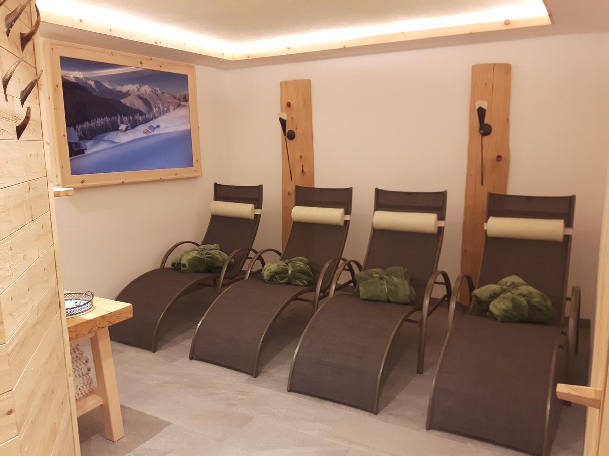 Studio Hochzillertal Mit Sauna & E-Ladestation Apartman Ried im Zillertal Kültér fotó