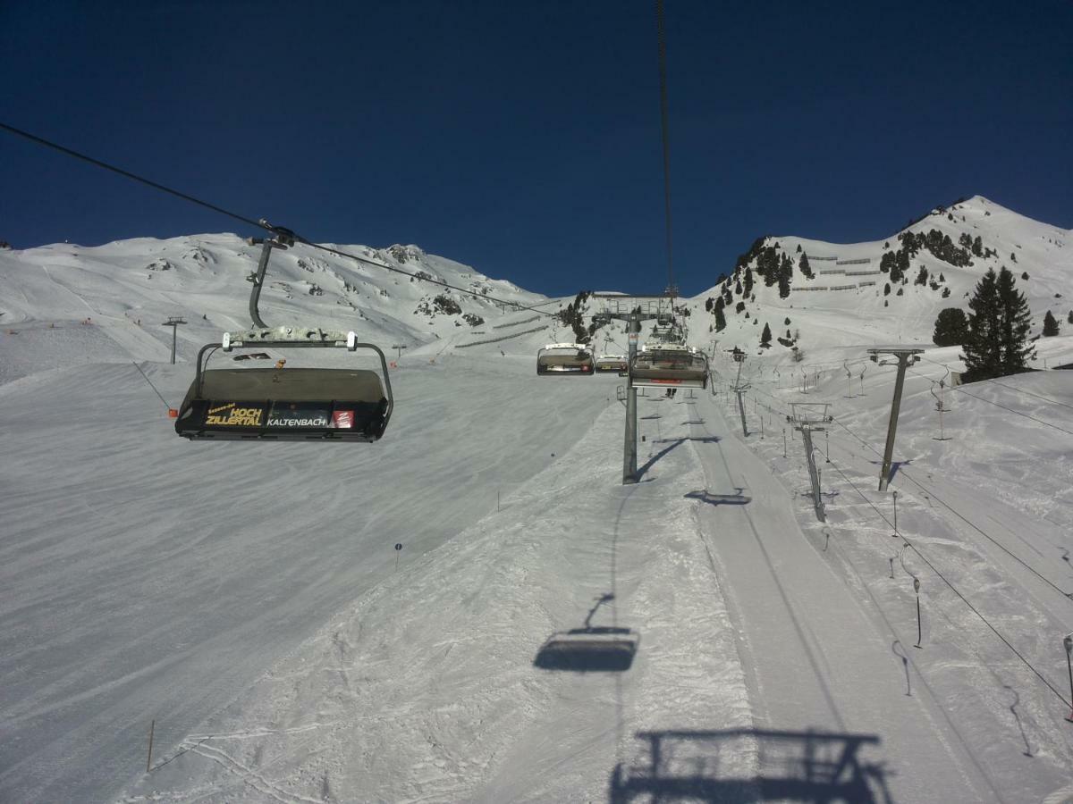 Studio Hochzillertal Mit Sauna & E-Ladestation Apartman Ried im Zillertal Kültér fotó