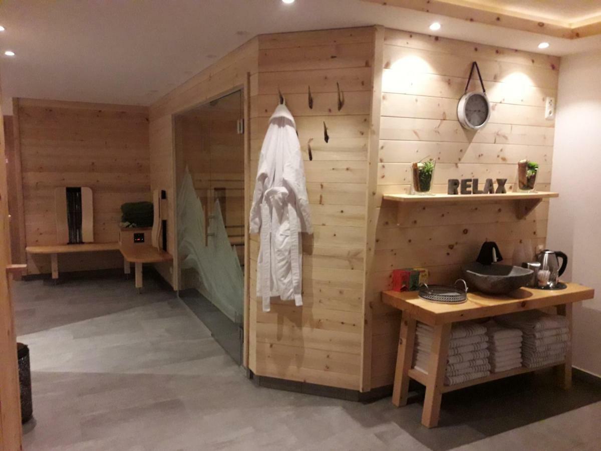 Studio Hochzillertal Mit Sauna & E-Ladestation Apartman Ried im Zillertal Kültér fotó