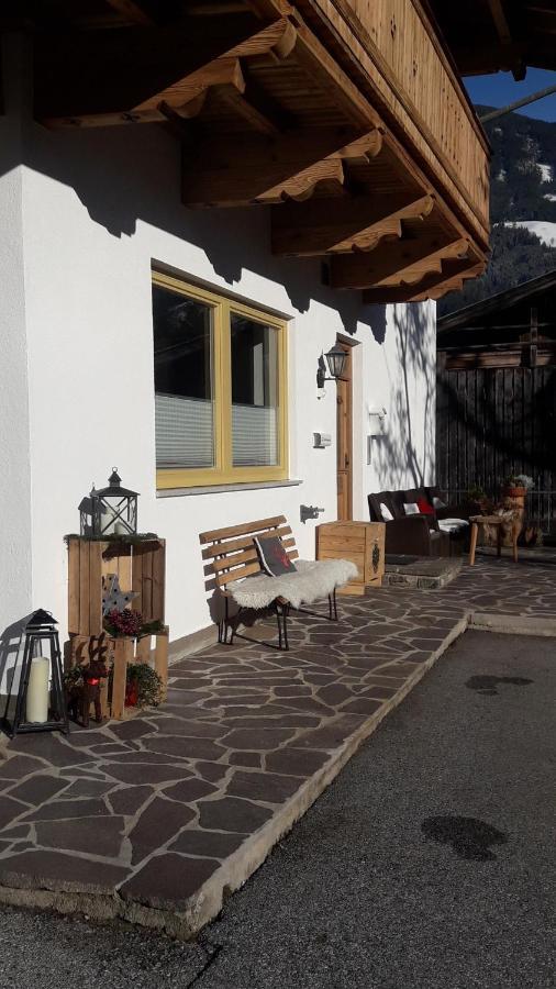 Studio Hochzillertal Mit Sauna & E-Ladestation Apartman Ried im Zillertal Kültér fotó